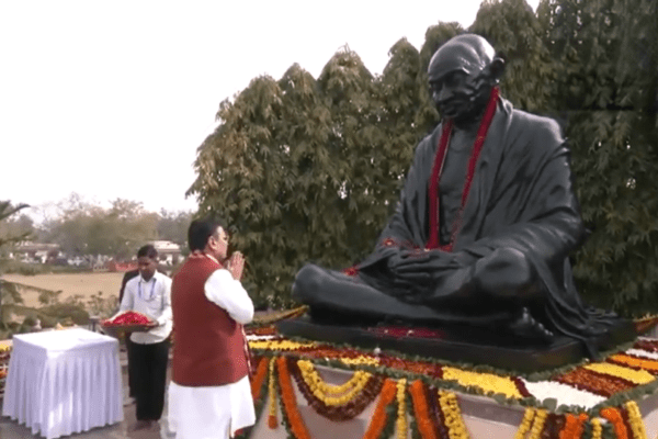 : Rajasthan CM Bhajanlal Sharma pays floral tribute to Mahatma Gandhi